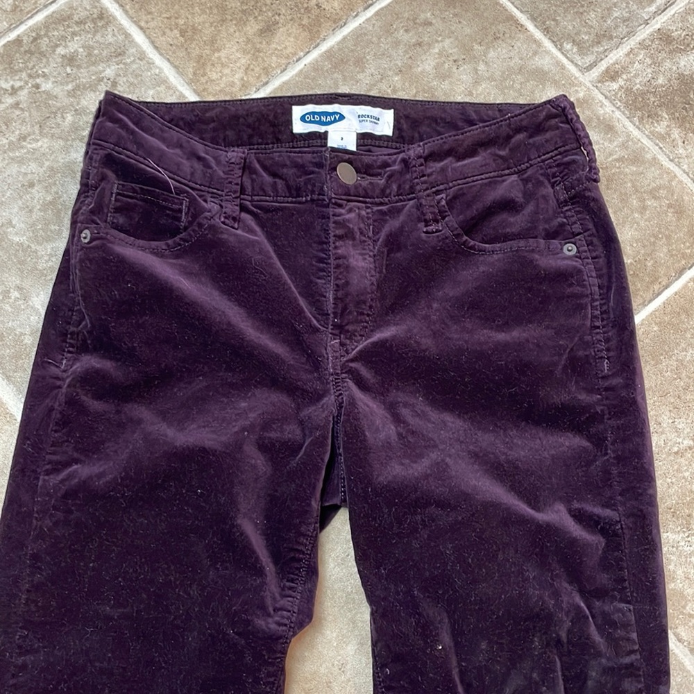 Old Navy Rockstar Super Skinny Eggplant Purple Velvet Pants
